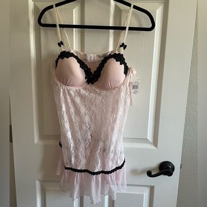 Linea Donatella Pink Lace Nightgown. XL.